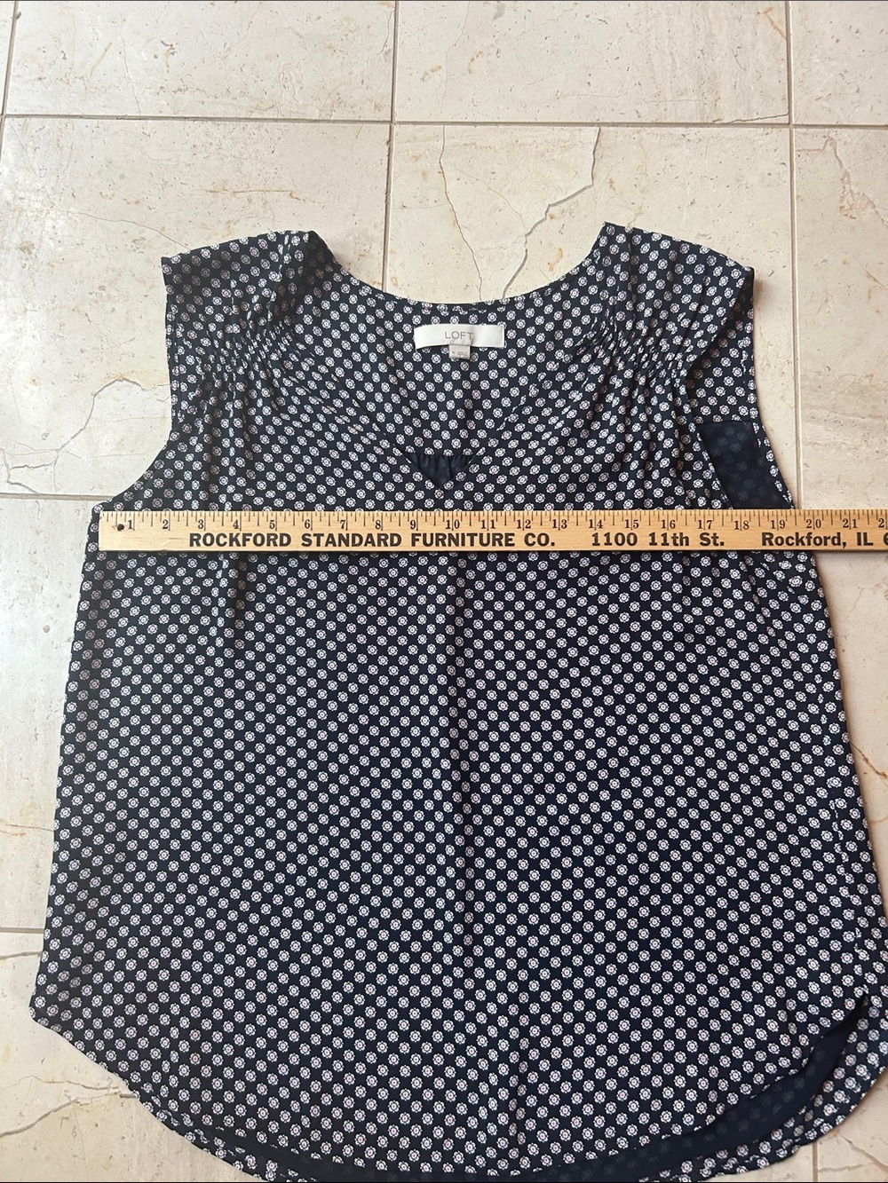 LOFT blouse - Picture 5 of 5